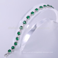 Le bracelet en laiton de bijoux de costume bénéficie des bracelets verts